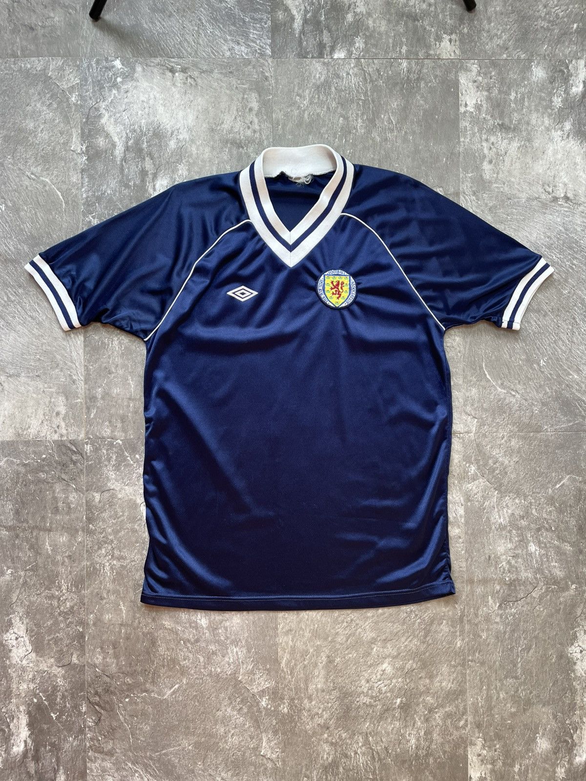 Umbro Scotland 1982 1985 Home Tee Shirt Jersey Football Soccer Kit Size US S / EU 44-46 / 1 - 1 Thumbnail
