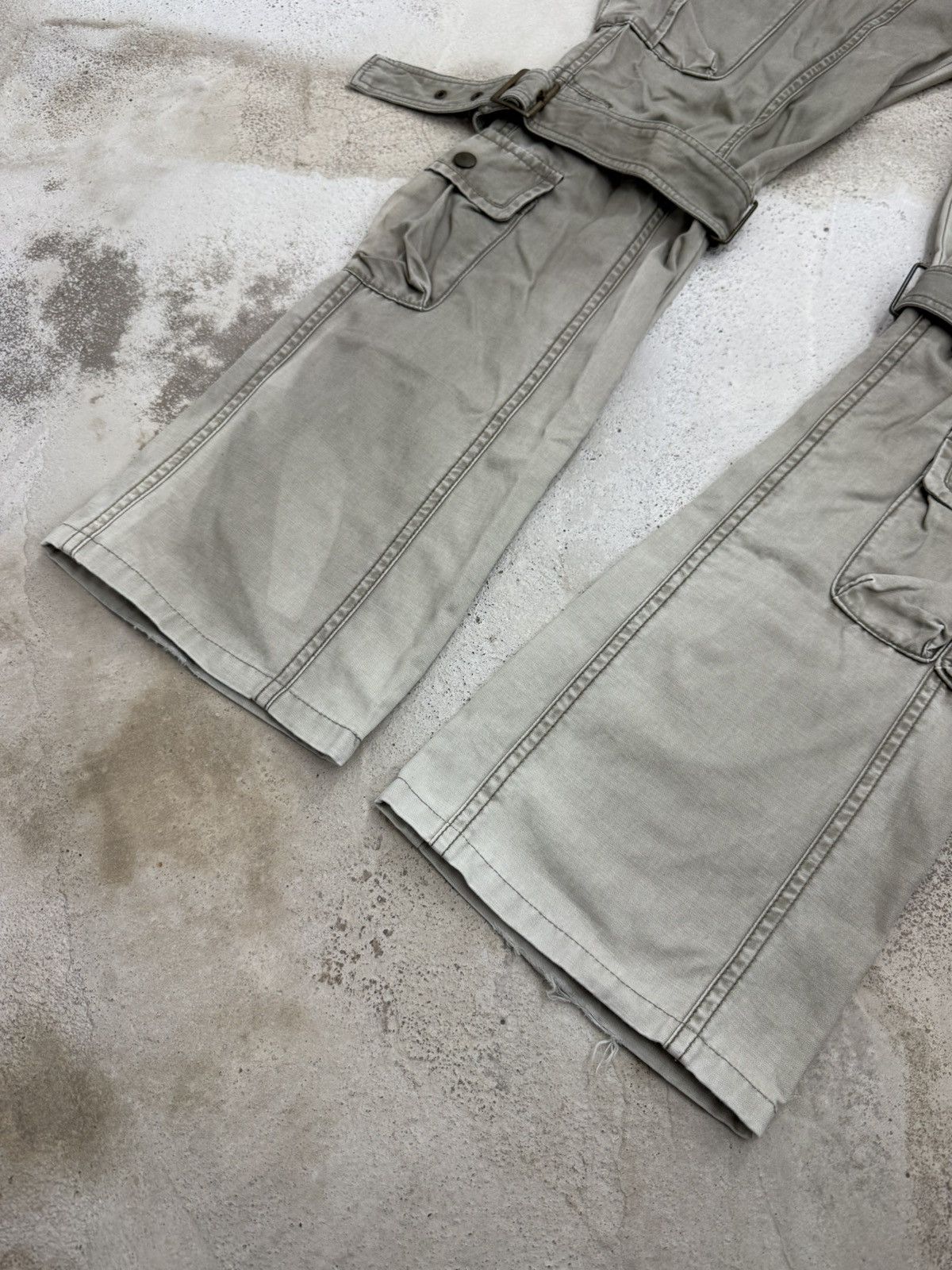 Issey Miyake × Tete Homme Tete Homme Japan Two Tones Faded Bondage Cargo Flared Pants Size US 30 / EU 46 - 10 Thumbnail