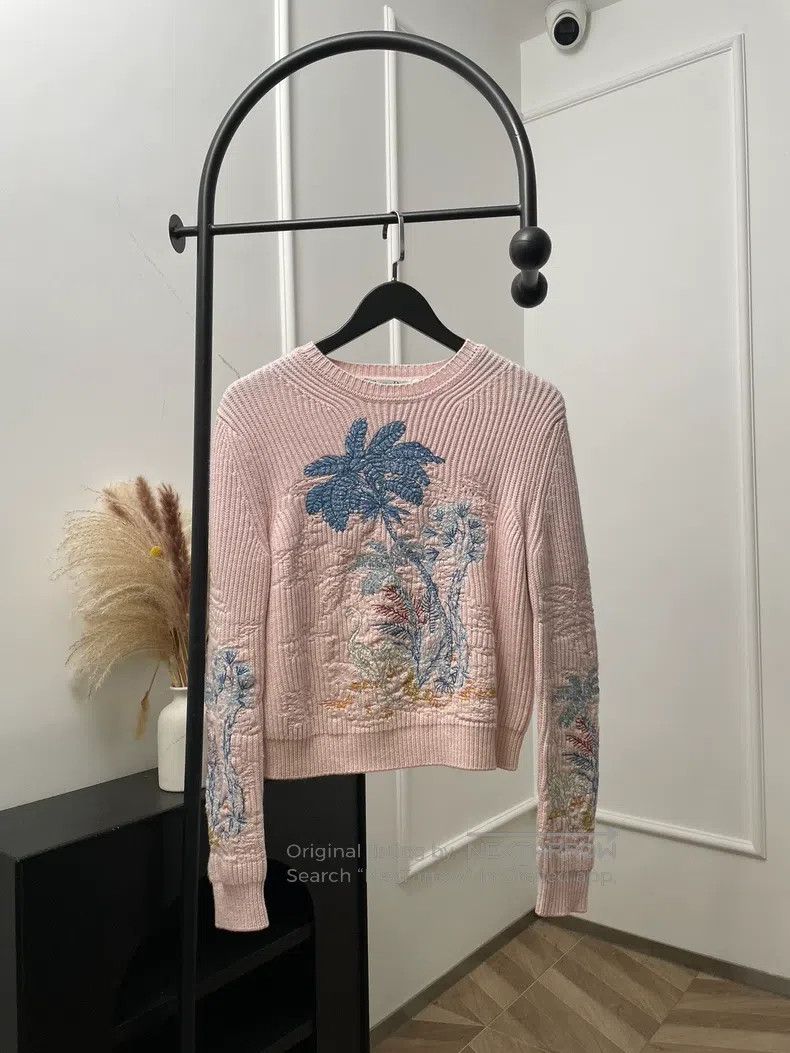 Dior Dior Pink embroidered sweater Size XS / US 0-2 / IT 36-38 - 1 Thumbnail
