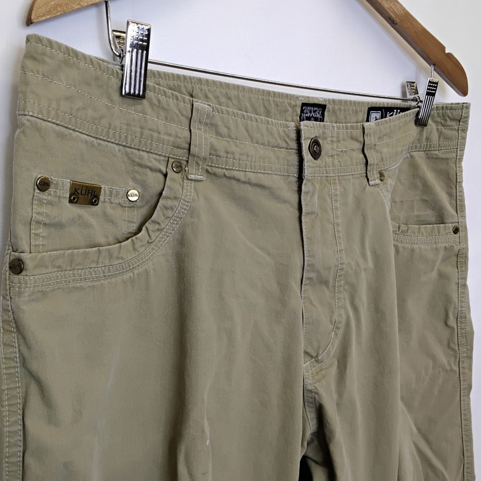 Kuhl Kuhl Revolvr Pants Men's 35x32 Khaki Casual Small Hole Size US 35 - 5 Thumbnail