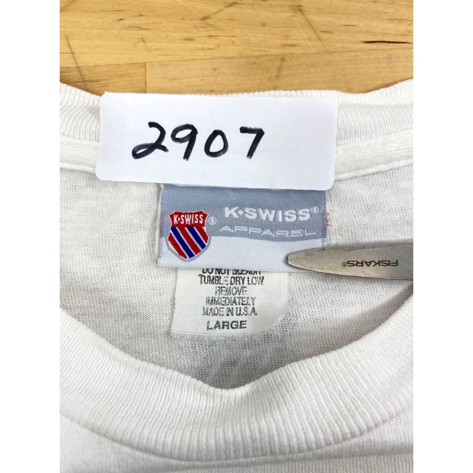 K-Swiss VINTAGE K-SWISS Classic Brand Logo T-Shirt White L Tee Shirt Unisex Short Sleeve 100% Cotton Graphic Tee Hip Hop Casual Mens Womens Boys Girls Size US L / EU 52-54 / 3 - 4 Thumbnail