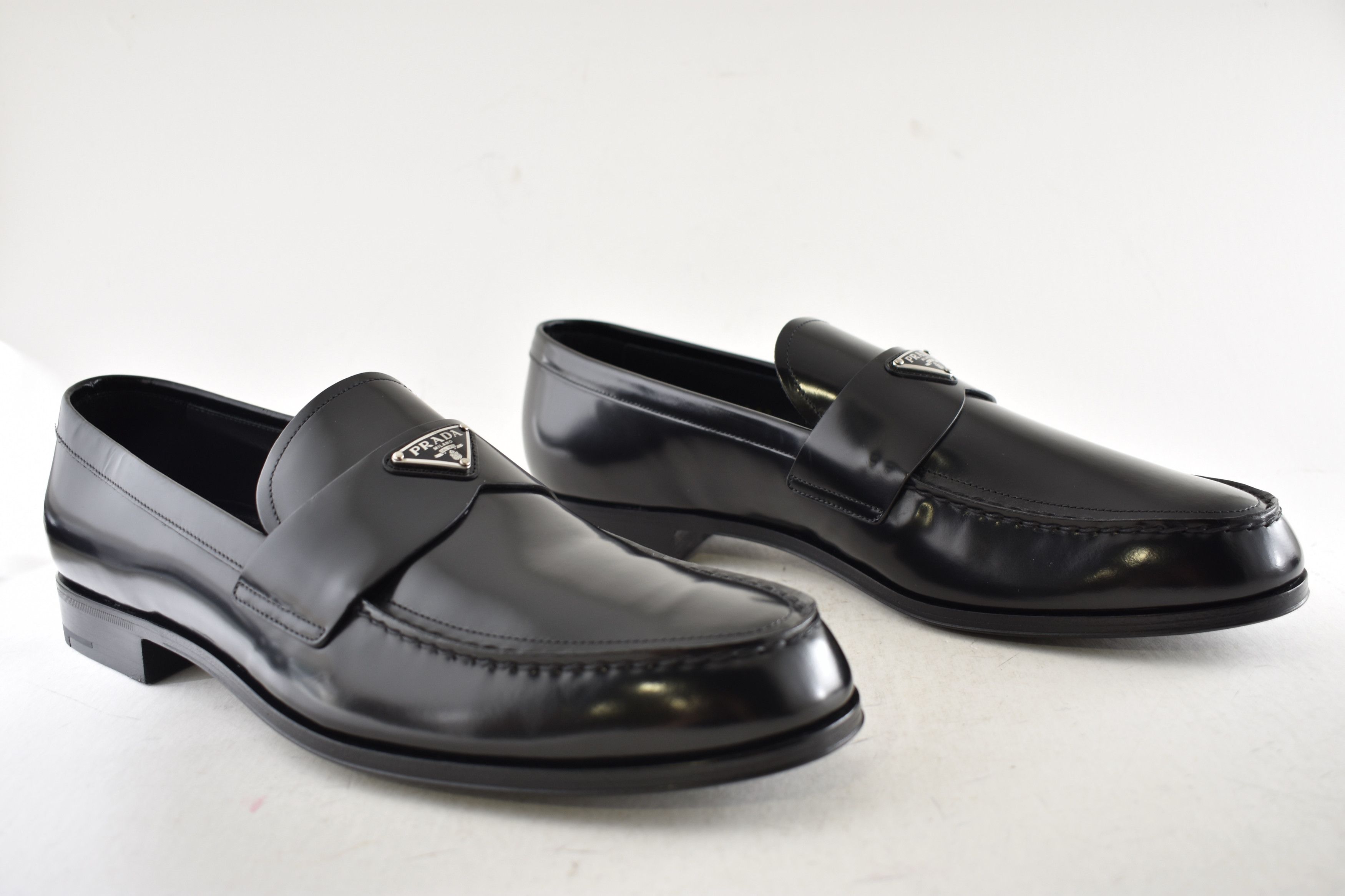 Prada Prada Leather Logo Classic Loafer Slip On Flat UK 12 US 13 Size US 13 / EU 46 - 4 Thumbnail