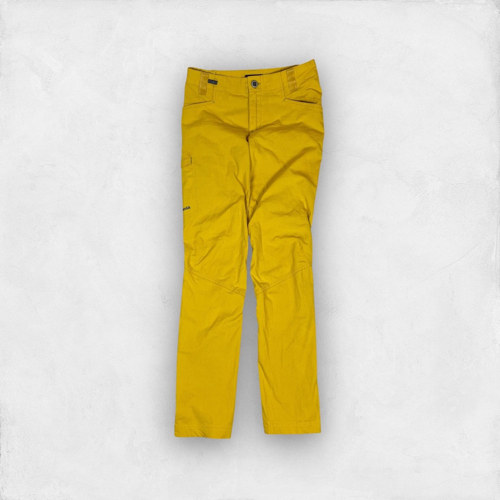Patagonia Patagonia Women's Yellow Cotton Skinny Leg Cargo Pants 6 Size 28" / US 6 / IT 42 - 1 Thumbnail