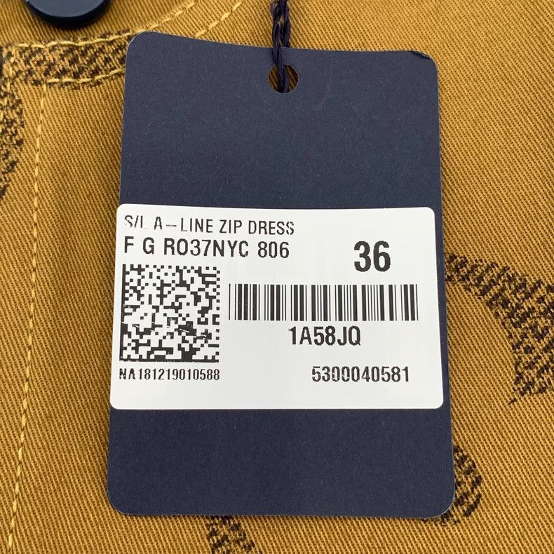 Louis Vuitton Louis Vuitton Brown logo presbyopic full print cotton crew Size XS / US 0-2 / IT 36-38 - 7 Thumbnail