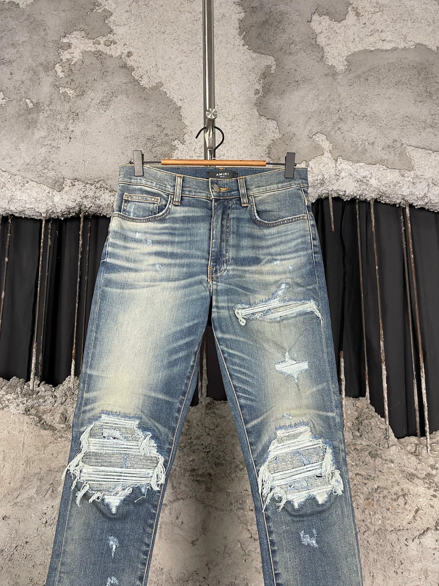 Amiri Amiri Jeans 31 99 New Size US 31 - 3 Thumbnail