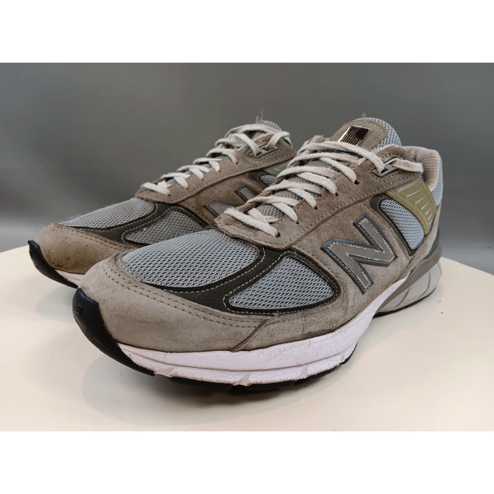 New Balance NEW BALANCE 990v5 Mens Size 12 Gray Low Made in USA ENCAP Sneaker Size ONE SIZE - 3 Thumbnail