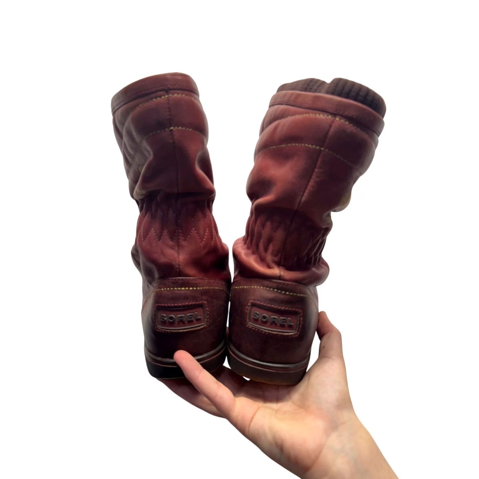 SOREL Sorel Boots Womens 10 Red Leather Ankle Quilted Zip Closure Non-Slip Rubber Outsole Winter Vintage No Size US 10 / IT 40 - 2 Thumbnail