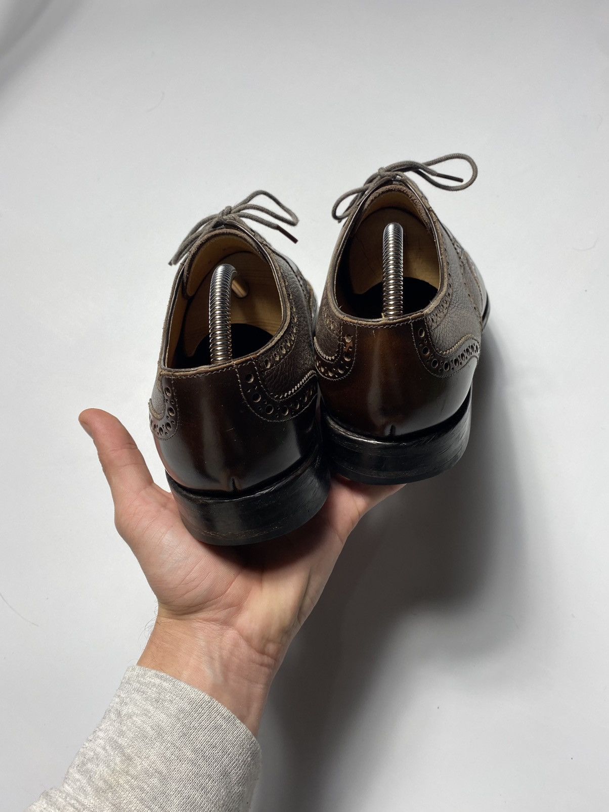 Loake Loake Lace Up Brogue Shoes Arlington size 8 Size US 8 / EU 41 - 5 Thumbnail