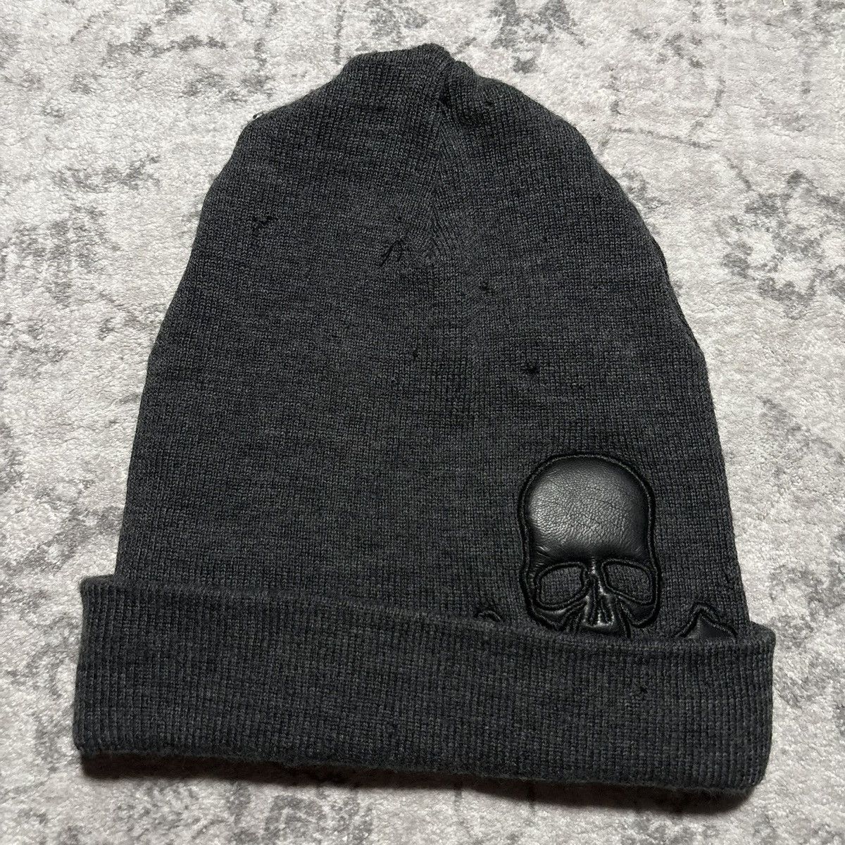 Roen Roen Leather Skull & Crossbones Patch Distressed Beanie Size ONE SIZE - 1 Thumbnail