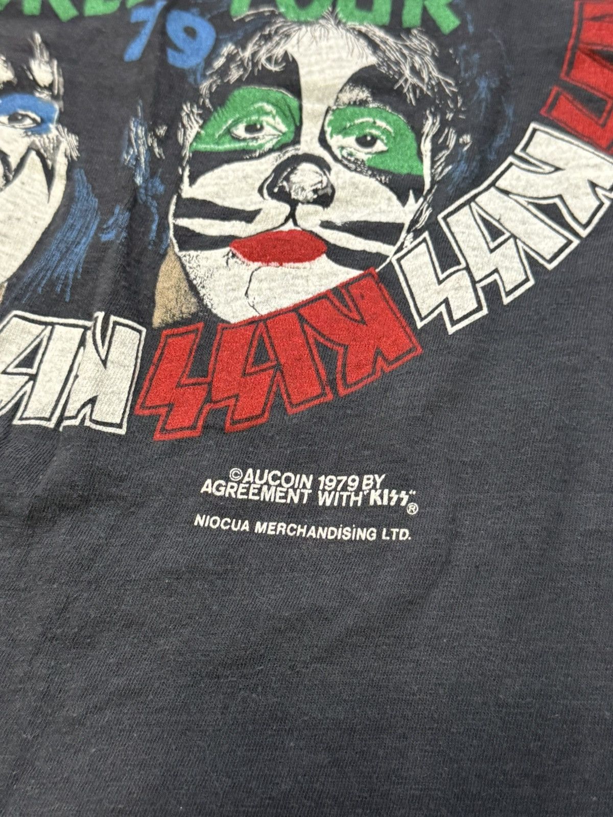 Band Tees Vintage 1979 Kiss World Tour Paper Thin T Shirt Size US S / EU 44-46 / 1 - 2 Thumbnail