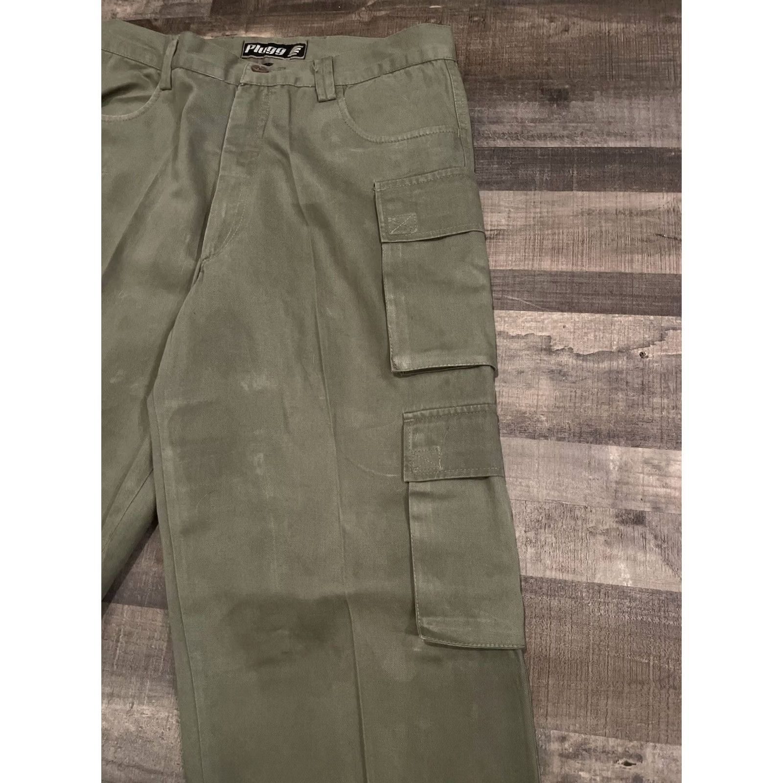 Olive VINTAGE Plugg Cargo Pants 36x34 Olive Green Grunge Wide-Leg Men Adult Regular 34 Inseam 36 Flex Style 90s 2000s Skater Size US 36 / EU 52 - 4 Thumbnail