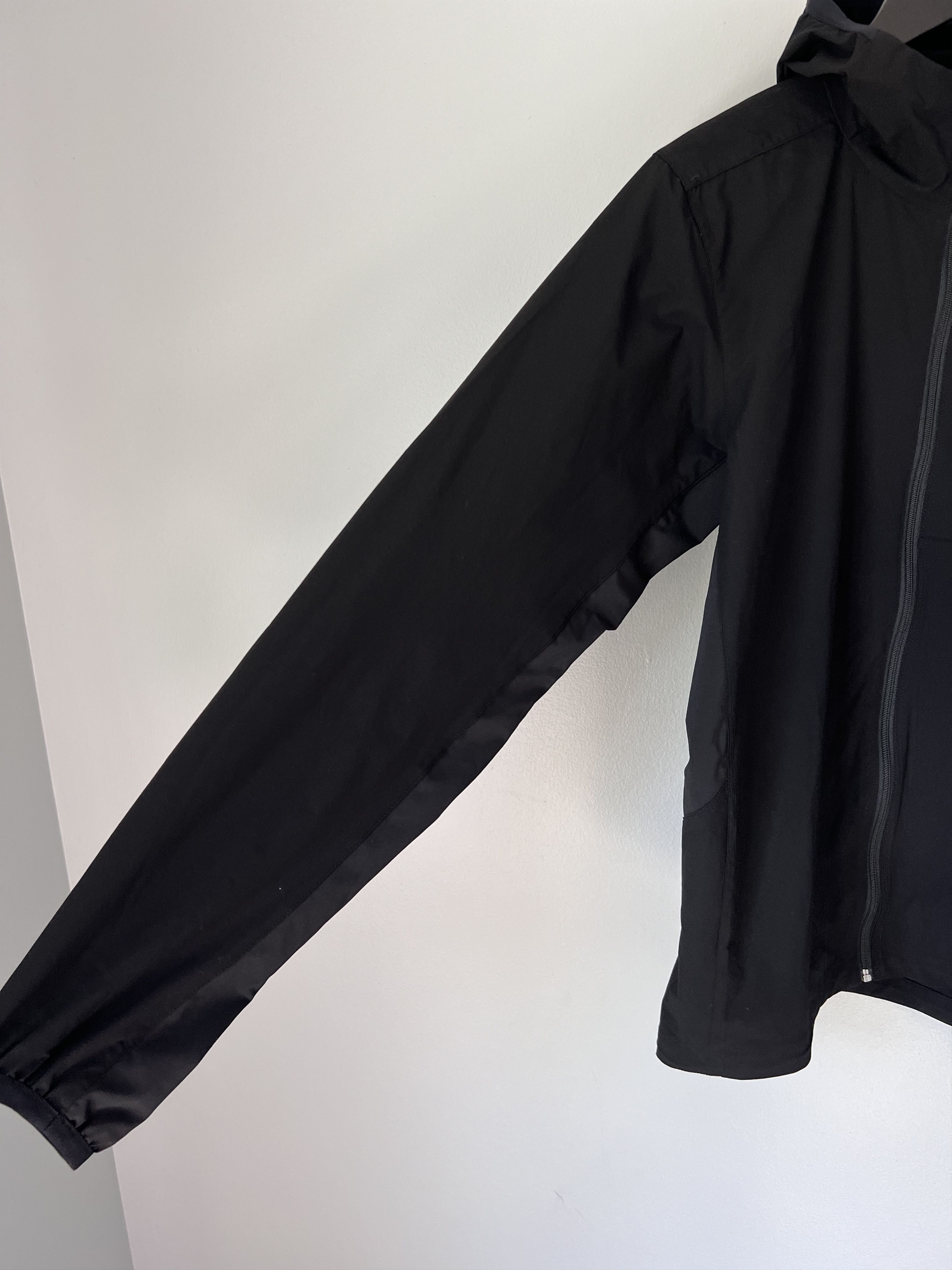 Ostrya Ostrya Skarn Windbreaker Jacket in Black Size US M / EU 48-50 / 2 - 3 Thumbnail
