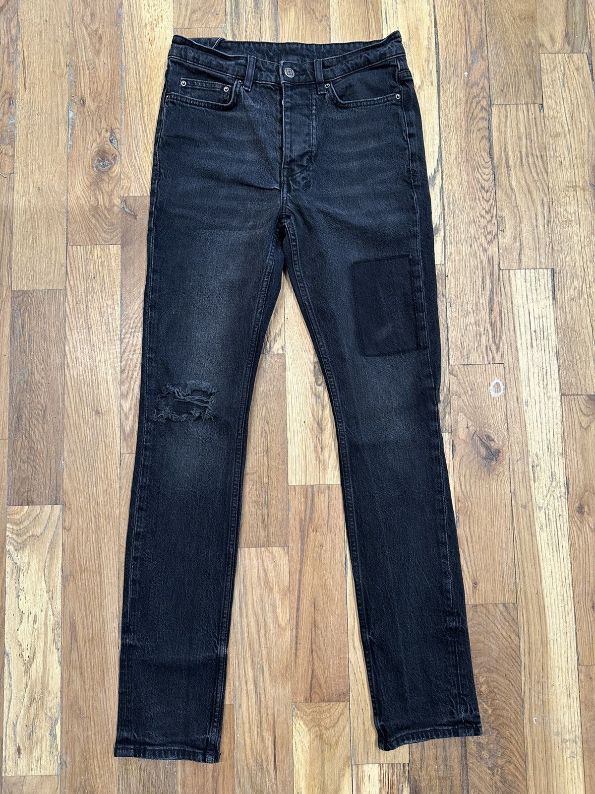 Ksubi Ksubi Knee Hole Patched Black Denim Jeans Size 28 Size US 28 / EU 44 - 1 Thumbnail