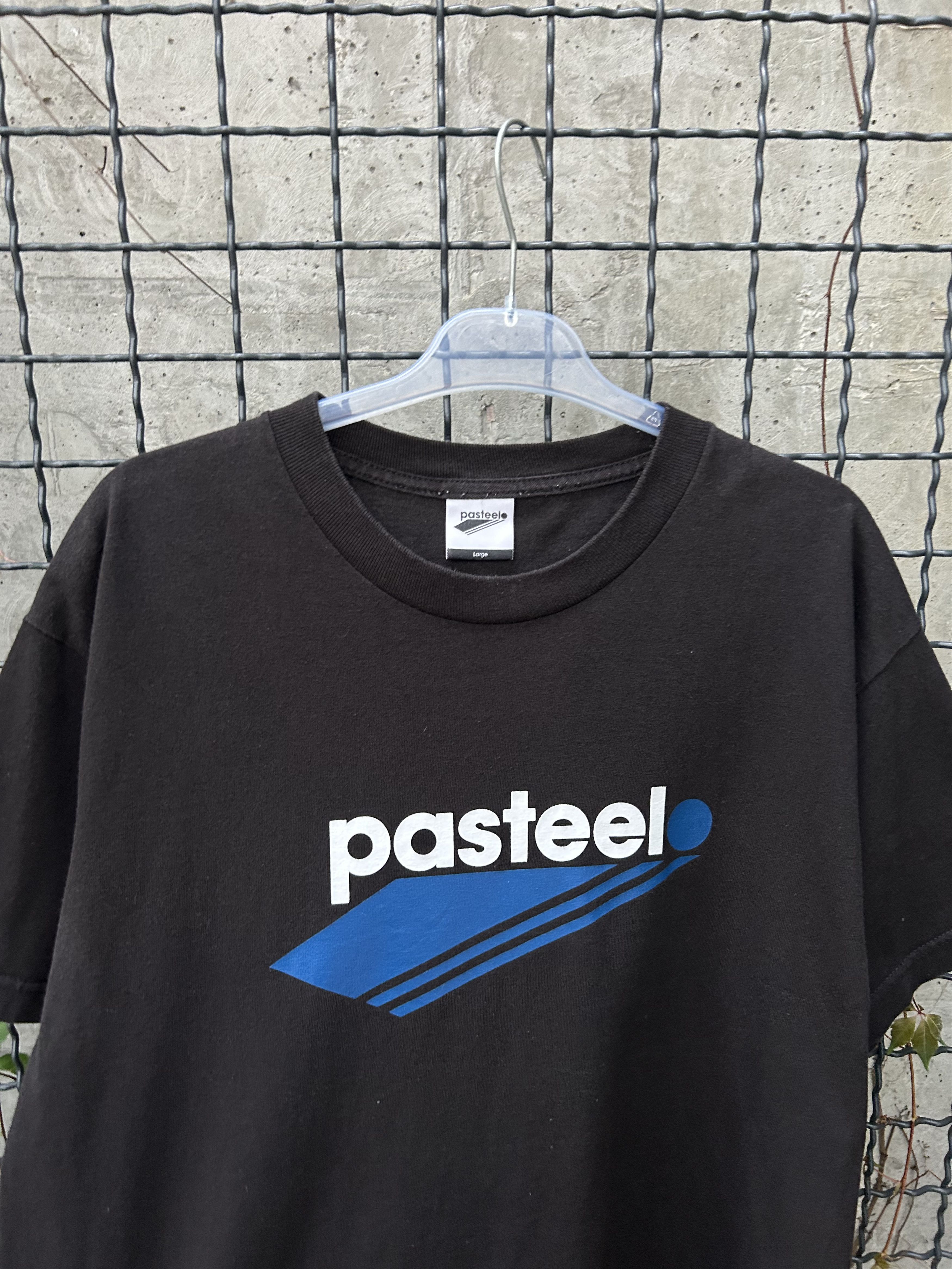 Vintage Vintage Pasteelo Skateboarding Graphic T-shirt Size US L / EU 52-54 / 3 - 3 Thumbnail