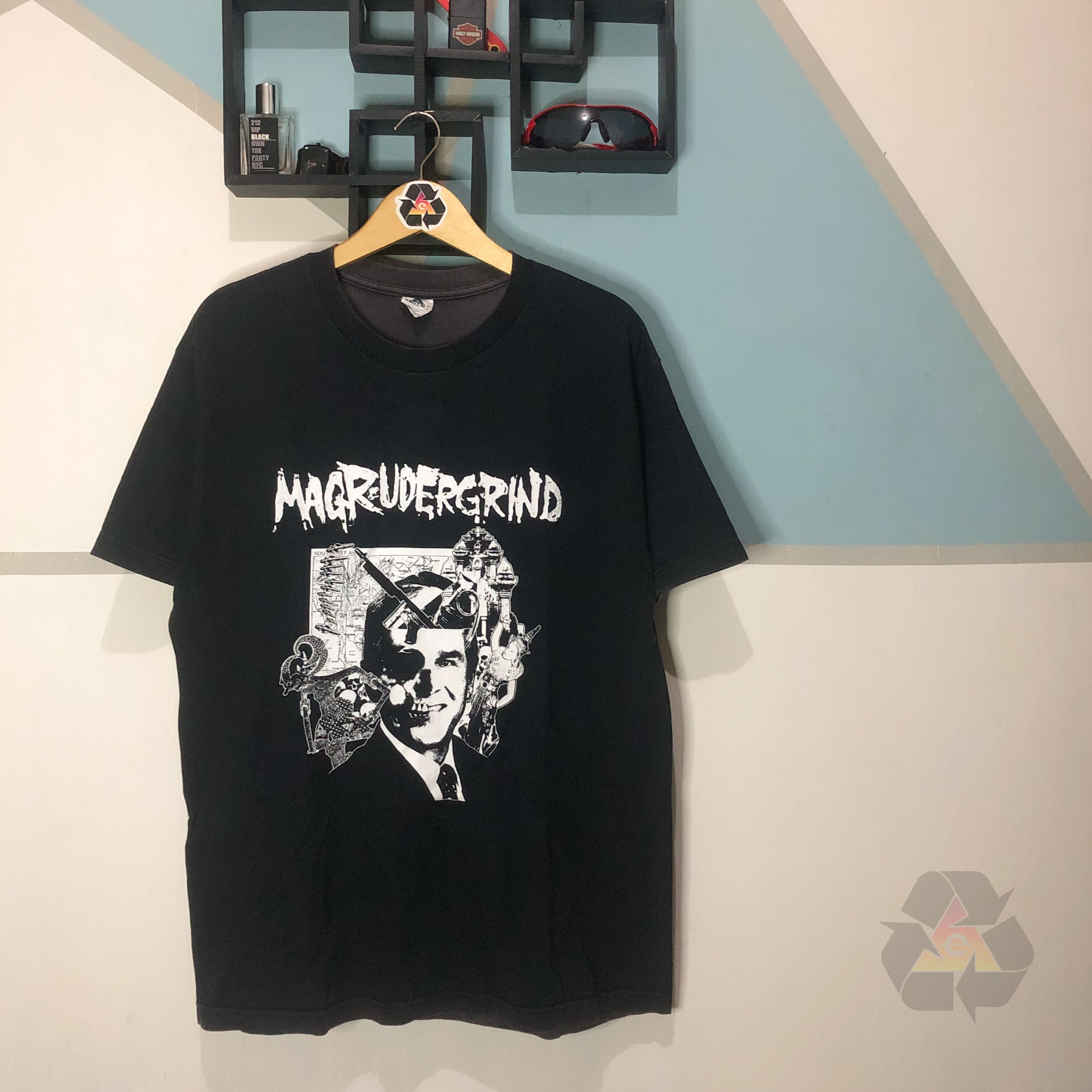 Band Tees Vintage Rare Magrudergrind Asia T-Shirt Size US L / EU 52-54 / 3 - 1 Thumbnail