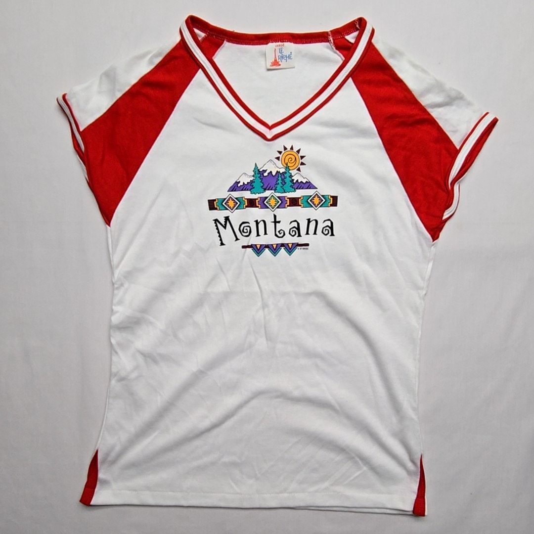 Vintage Vintage Montana Graphic Tee Le Riche Red White V-Neck Shirt Size L / US 10 / IT 46 - 1 Thumbnail