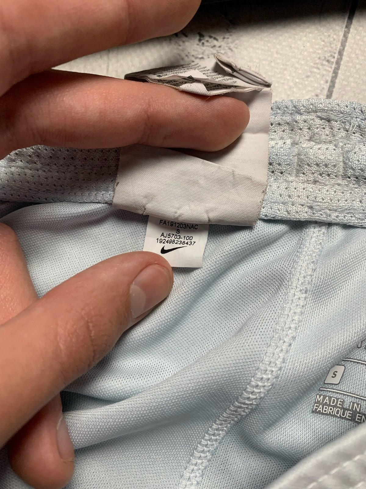 Nike × Vintage Vintage Nike Chelsea soccer shorts size S logo Size US 30 / EU 46 - 7 Thumbnail