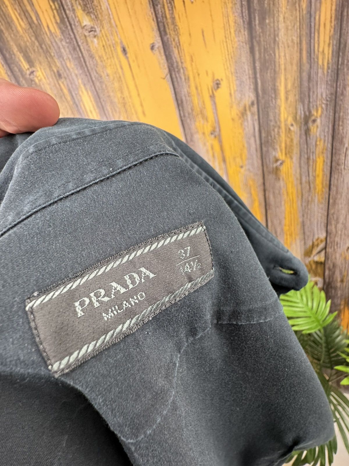 Prada Prada Milano Long-sleeved Shirt Size 37-38 Italy 🇮🇹 Size XS / US 0-2 / IT 36-38 - 7 Thumbnail
