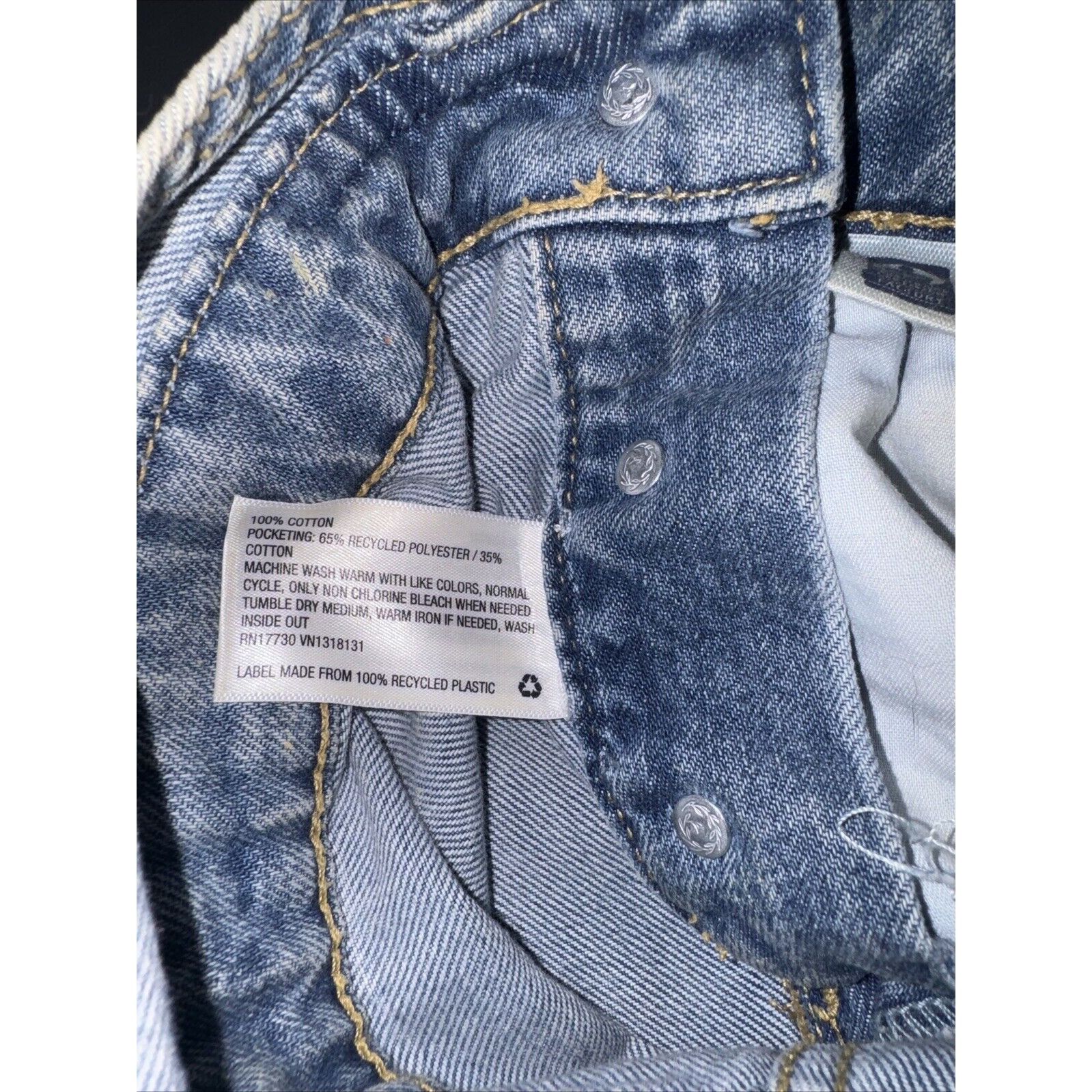 Other Universal Thread Overalls Denim Jean Shorts Women Size 0/25R Size 25" / US 0 / IT 36 - 4 Thumbnail