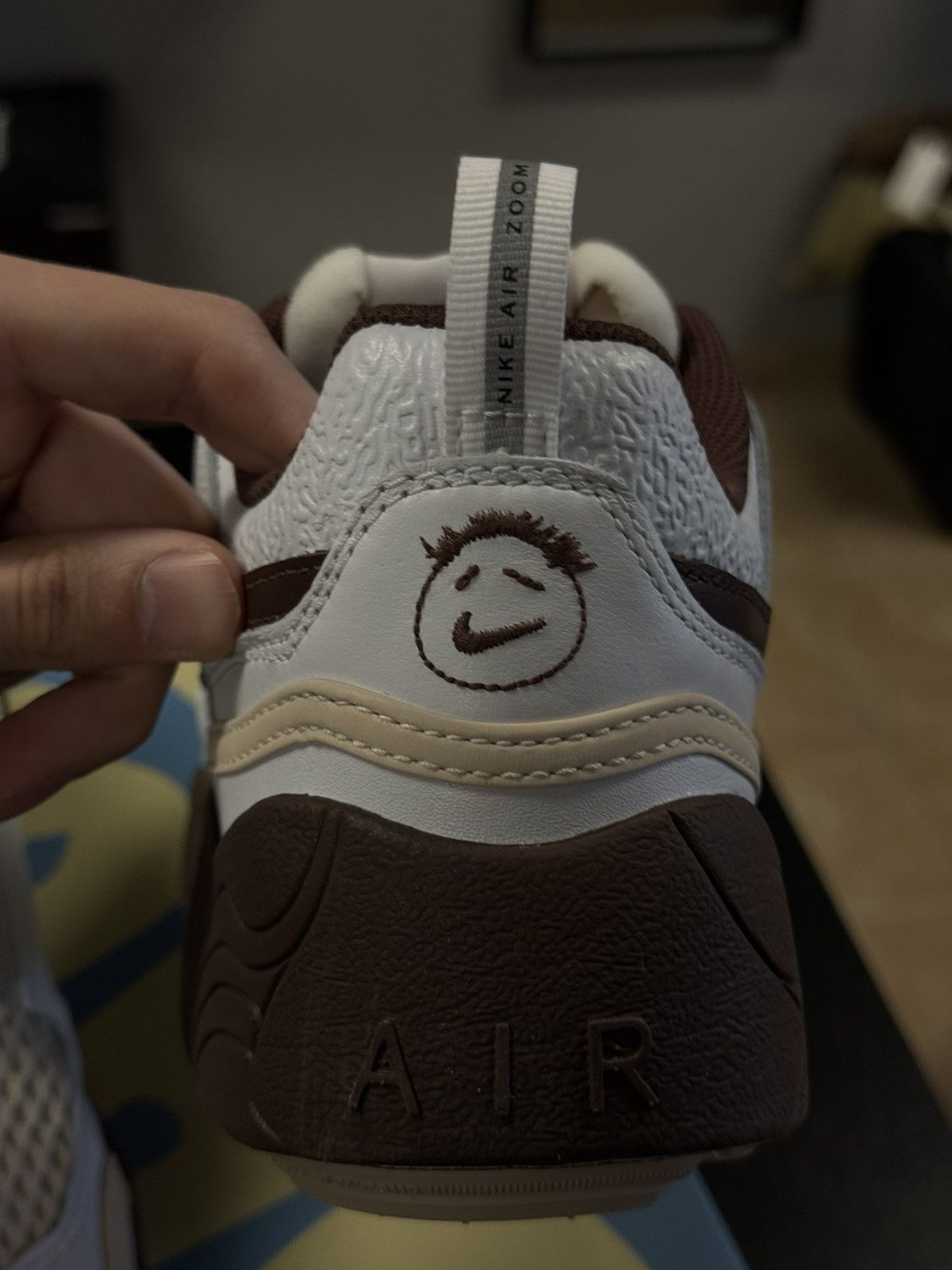 Nike × Travis Scott Travis Scott Nike Zoom Field Jaxx Size 10.5 (NEW) Size US 10.5 / EU 43-44 - 8 Thumbnail
