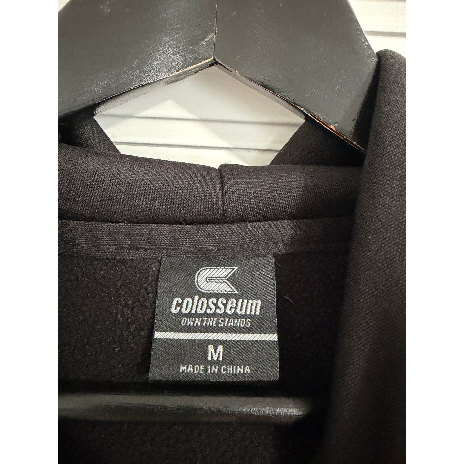 Colosseum Athletics Pitt Panthers Black and Gold Hoodie Sweatshirt Size Medium Size US M / EU 48-50 / 2 - 3 Thumbnail