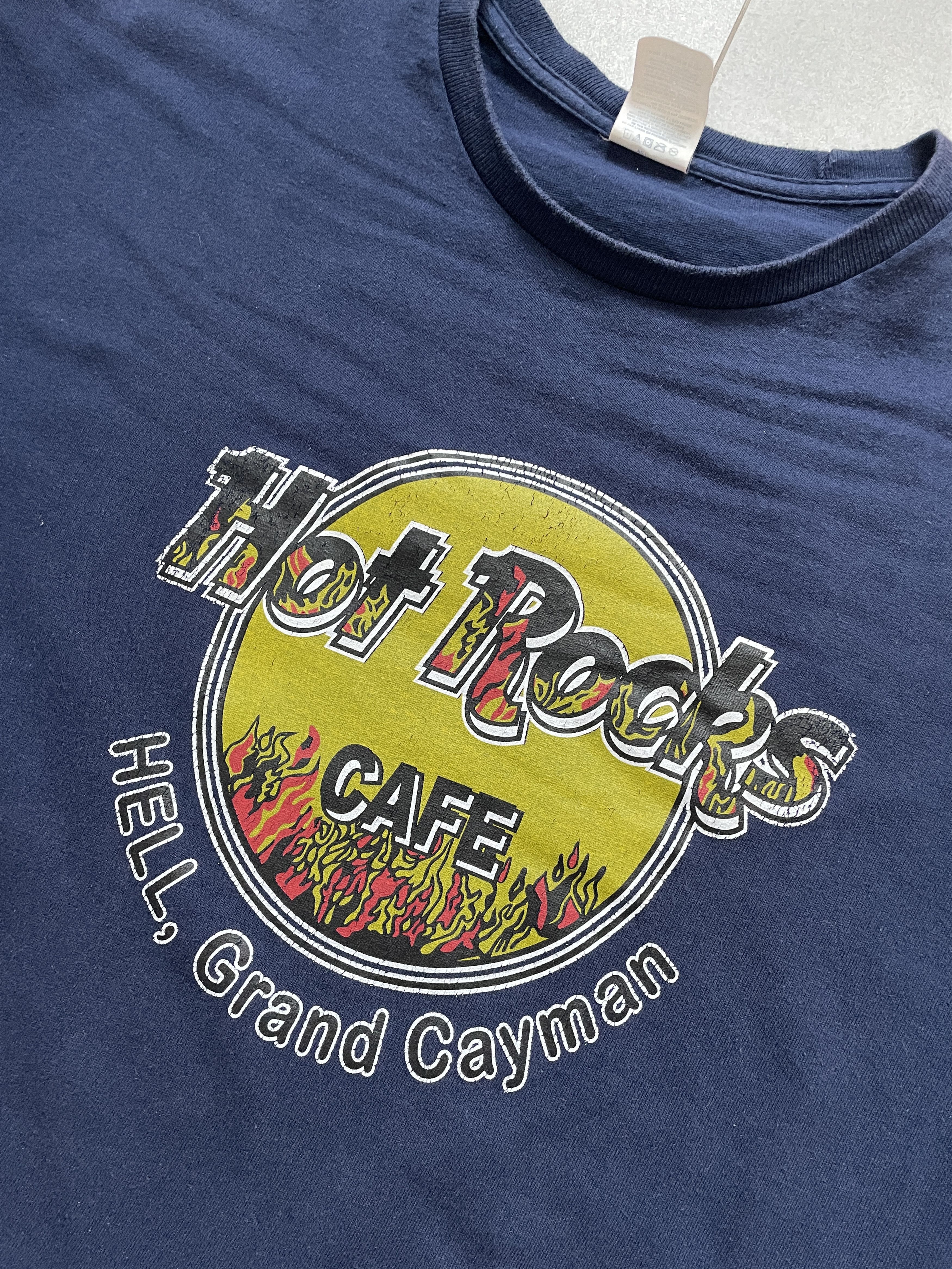 Hard Rock Cafe VINTAGE 90S HOT ROCKS CAFÉ HELL NAVY WASHED TEE Size US XL / EU 56 / 4 - 2 Thumbnail