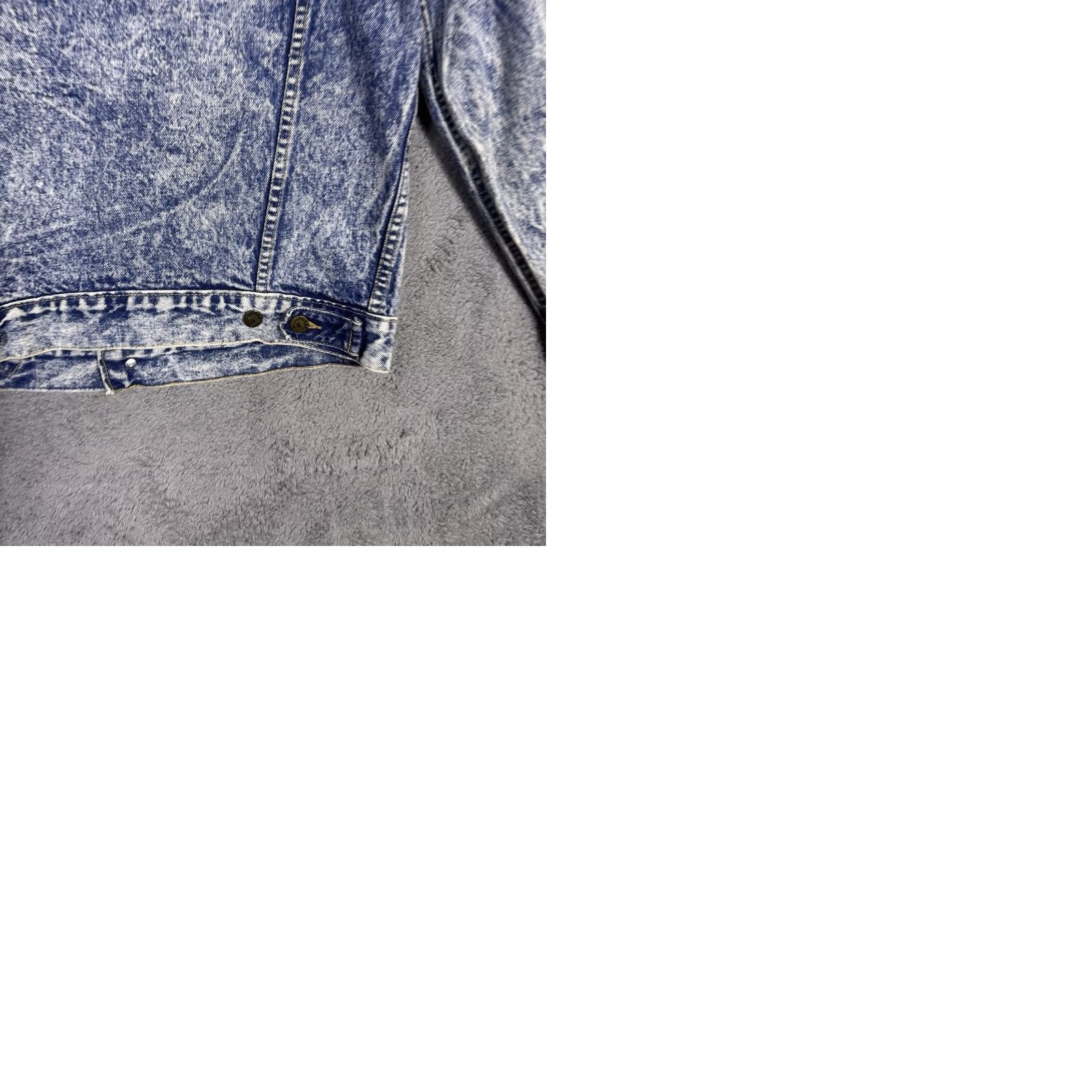 Guess VINTAGE GUESS Jacket Men M USA Made Acid 90s Denim Trucker George Marciano Size US M / EU 48-50 / 2 - 9 Thumbnail