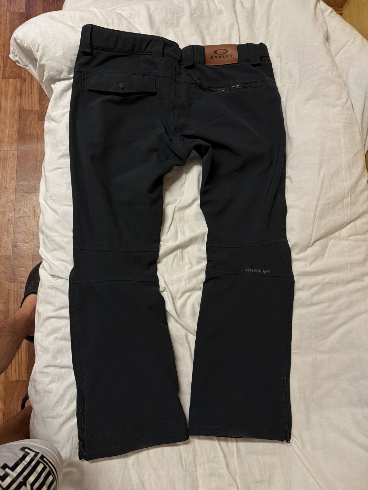 Oakley Oakley softshell ski pants Size US 38 / EU 54 - 6 Thumbnail