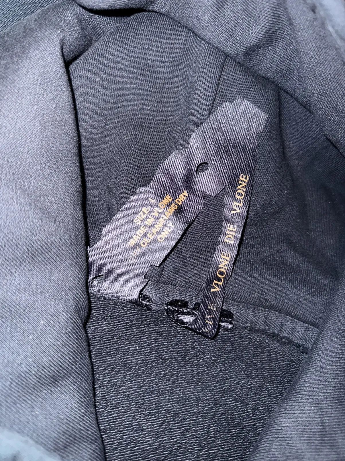 Vlone Vlone Smoke Hoodie Black Large ASAP Bari Ian Connor Size US L / EU 52-54 / 3 - 15 Thumbnail