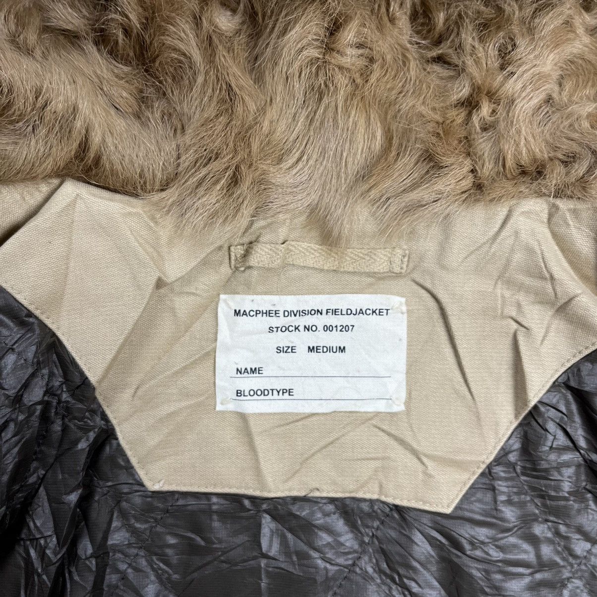 General Research × Japanese Brand × Tomorrowland Macphee division field jacket fur hoodie smock jacket Size US M / EU 48-50 / 2 - 12 Thumbnail