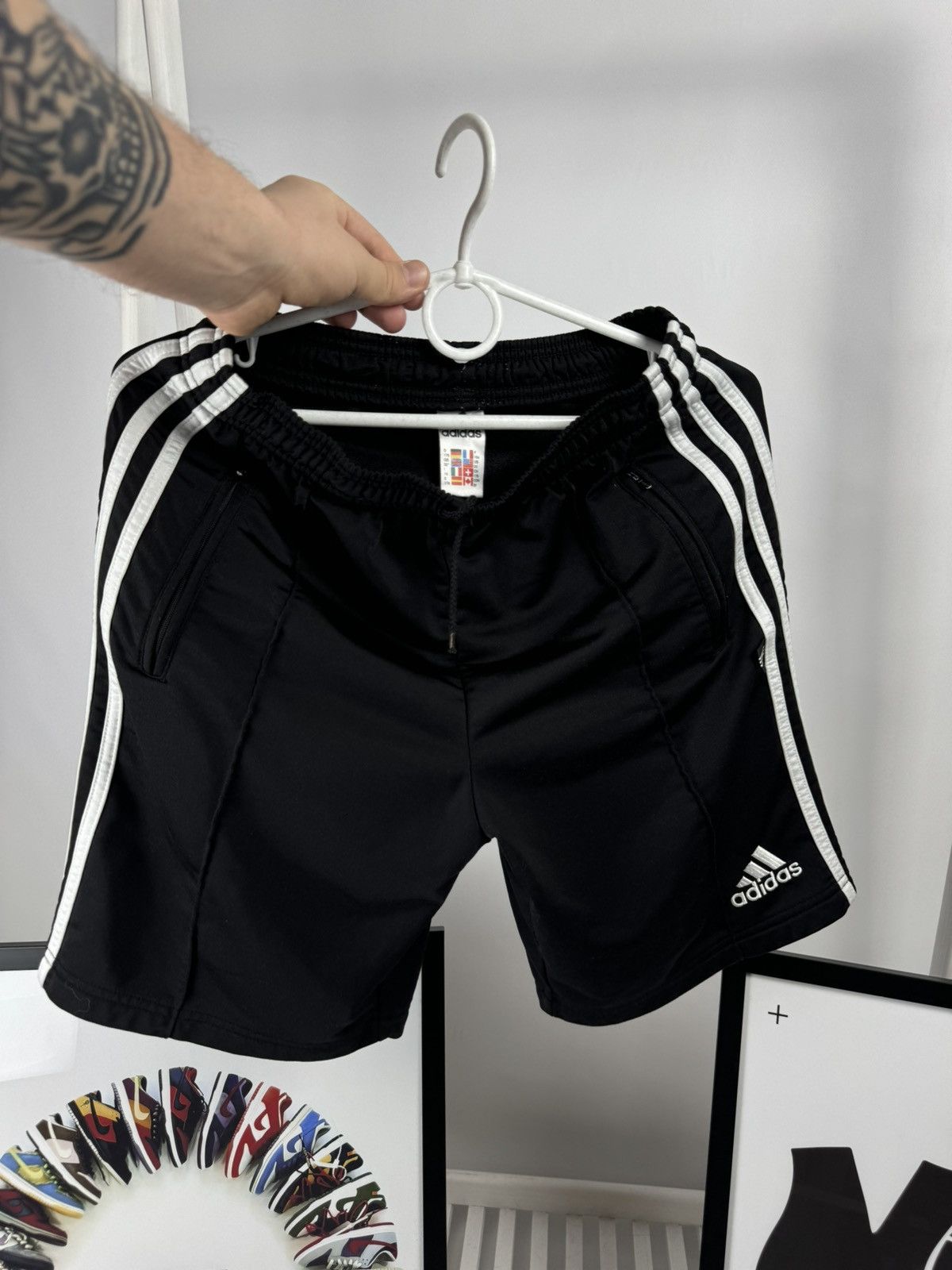 Adidas Vintage Adidas Shorts Size US 32 / EU 48 - 5 Thumbnail