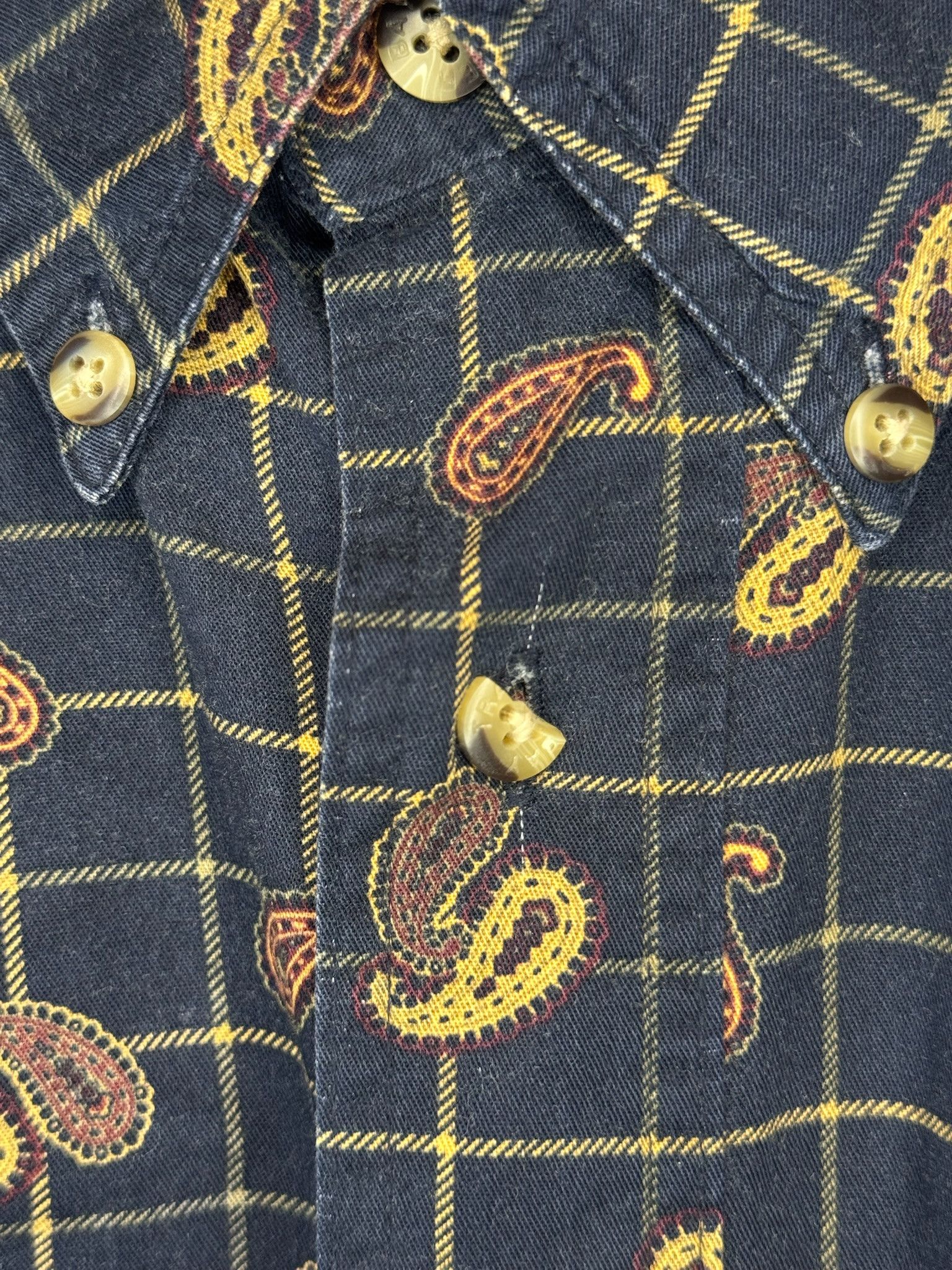 Trader Bay Vintage Trader Bay Paisley Grid LS Button Shirt (L) Size US L / EU 52-54 / 3 - 4 Thumbnail