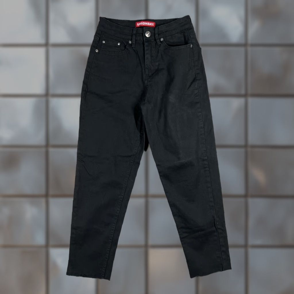 Vintage Union Bay Jeans Women’s Black Skinny Size 0 Cotton Spandex EUC Womens Size 25" / US 0 / IT 36 - 1 Thumbnail