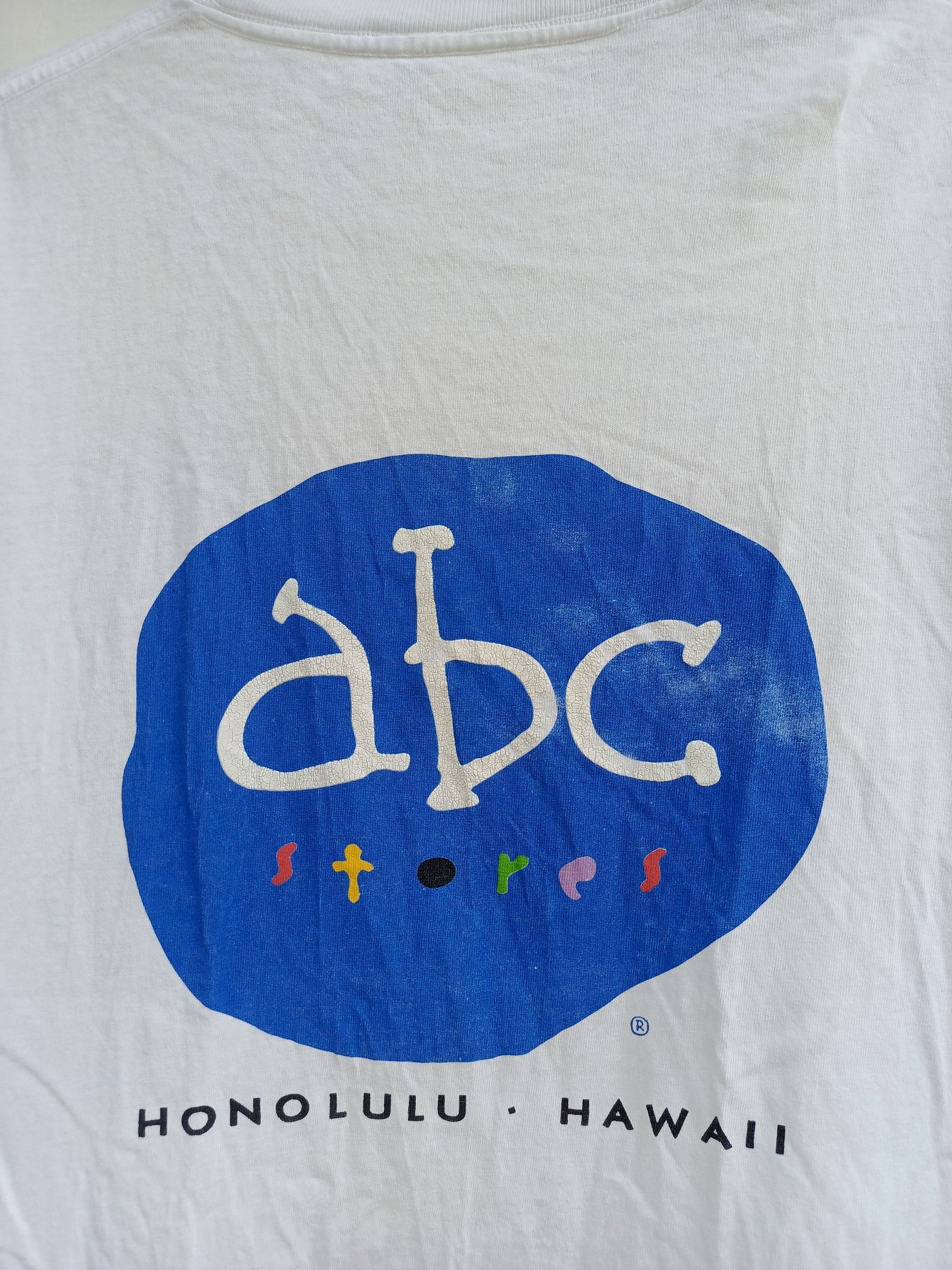Vintage Vintage ABC Stores Honolulu Hawaii Graphic T-Shirt White Size US L / EU 52-54 / 3 - 5 Thumbnail