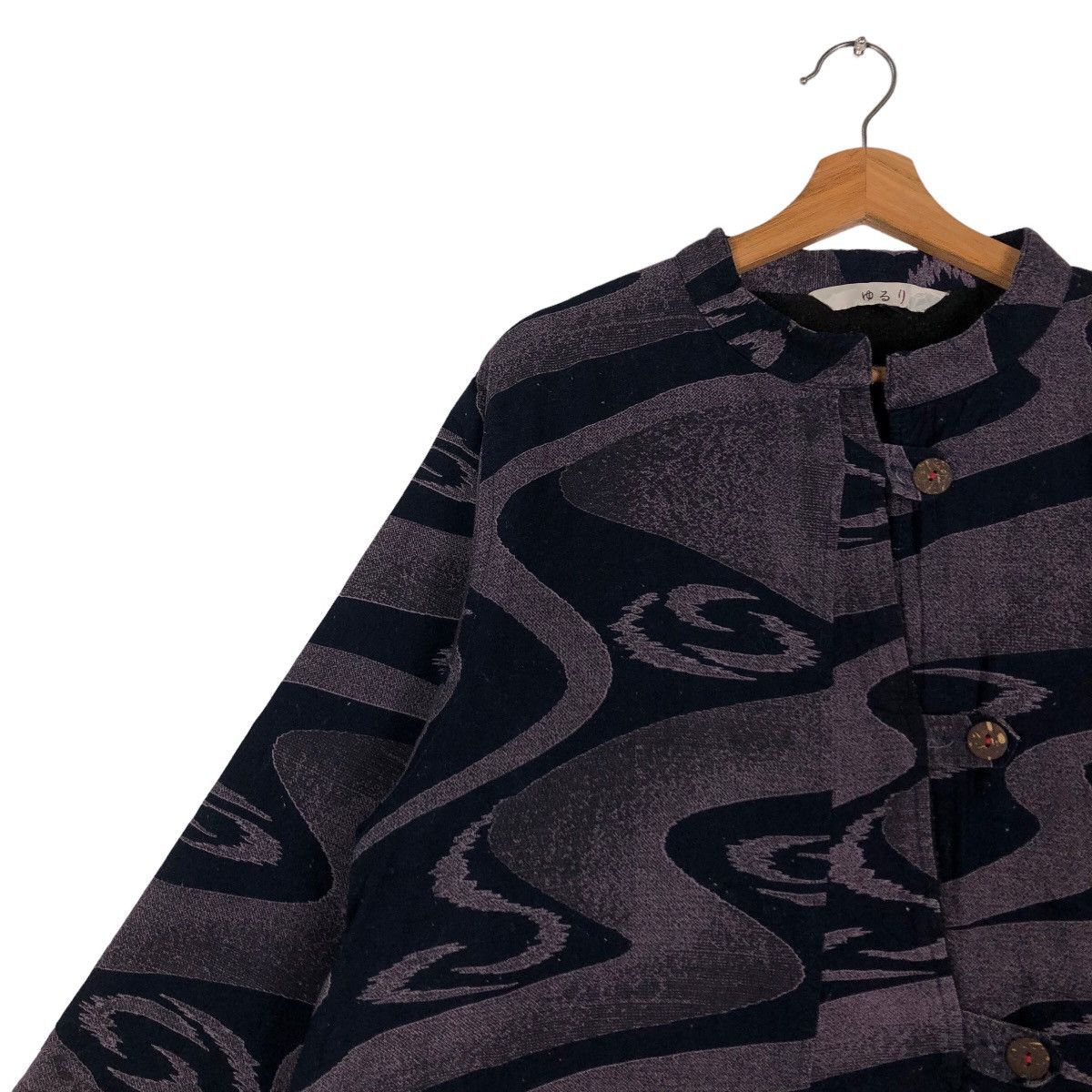 Japanese Brand Vintage Over Print Jacket Japanese Traditional Issey Miyake Size US M / EU 48-50 / 2 - 7 Thumbnail