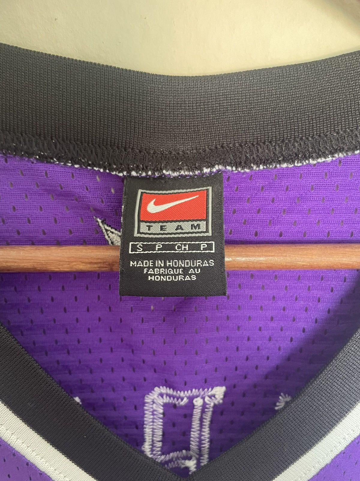 Nike Nike NBA Mike BIBBY Sacramento Kings Jersey S Small VINTAGE Size US S / EU 44-46 / 1 - 4 Thumbnail
