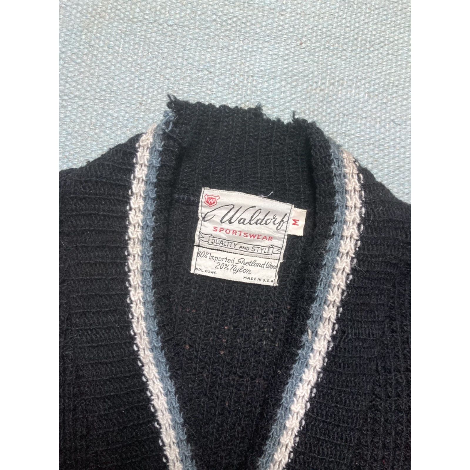 Vintage VINTAGE pullover sweater Shetland wool black Waldorf Medium 50s 60s Size US M / EU 48-50 / 2 - 4 Thumbnail