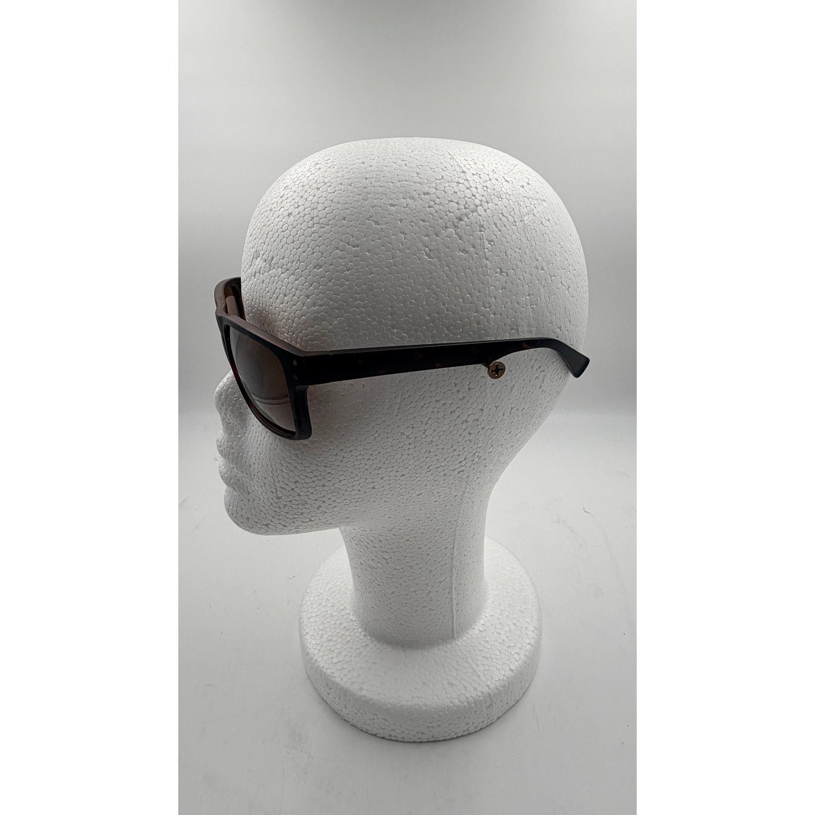 Foster Grant Vintage Foster Grant Sunglasses Tortoise Shell FGX201 Size ONE SIZE - 2 Thumbnail