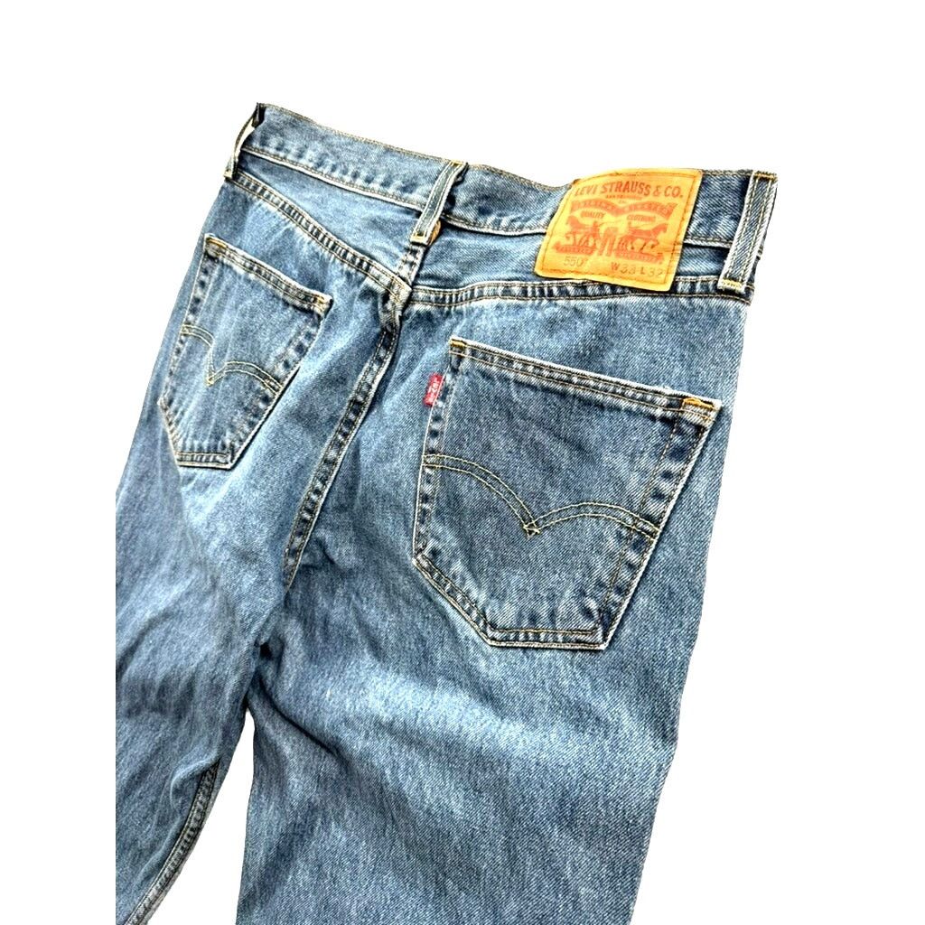 Levi's × Vintage Vintage Levi's Men's 550 Blue Denim Jeans Size US 33 - 8 Thumbnail