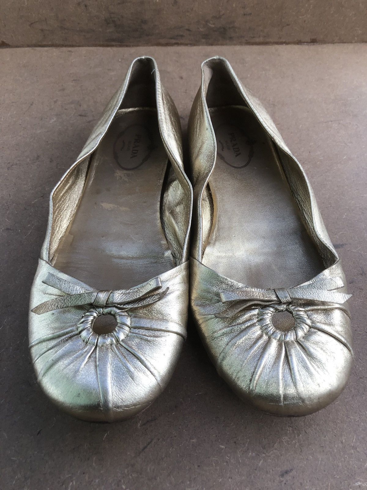 Prada Prada Gold Leather Women’s Flat shoes Size 39.5 Made In 🇮🇹 Size US 9.5 / IT 39.5 - 1 Thumbnail