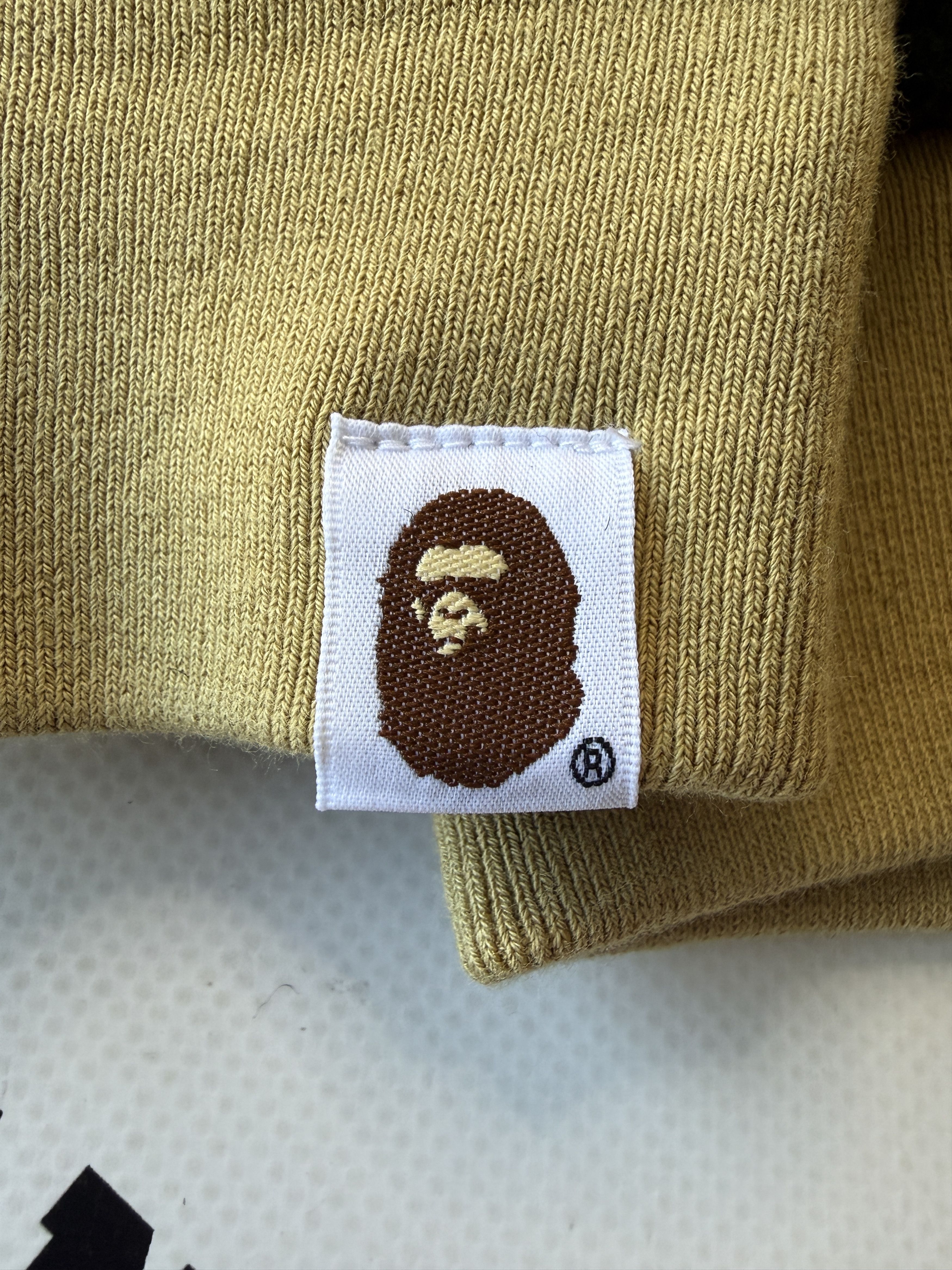 Bape × October's Very Own BAPE 1ST CAMO 2ND SHARK BOA HOODIE JACKET Size US L / EU 52-54 / 3 - 14 Thumbnail