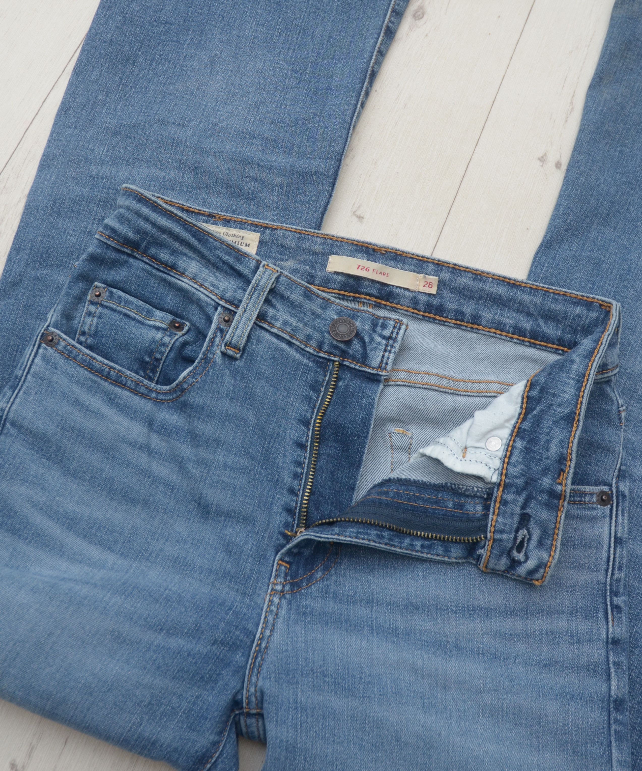 Levi's Vintage Levi's 726 Flare W29 L32 Jeans Pants Boot Cut Y2K Size 29" - 10 Thumbnail
