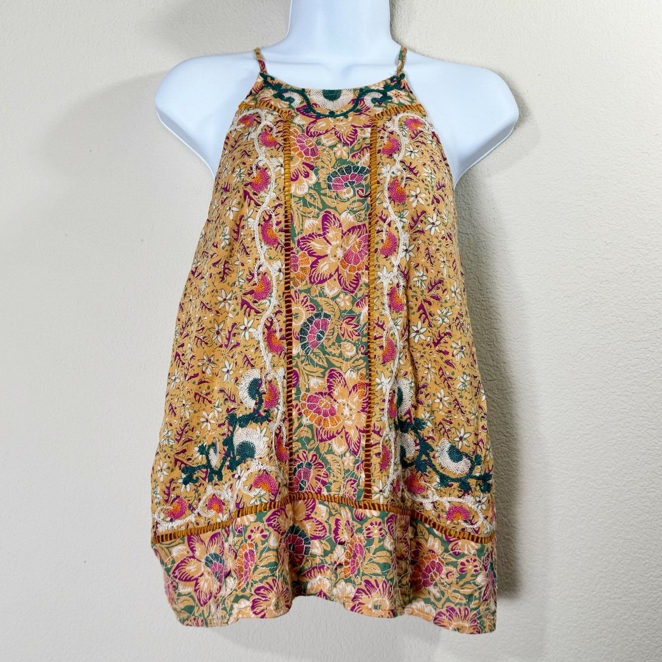 Anthropologie akemi + kim | embroidered boho lattice yellow tank sz 2 Size XS / US 0-2 / IT 36-38 - 2 Thumbnail
