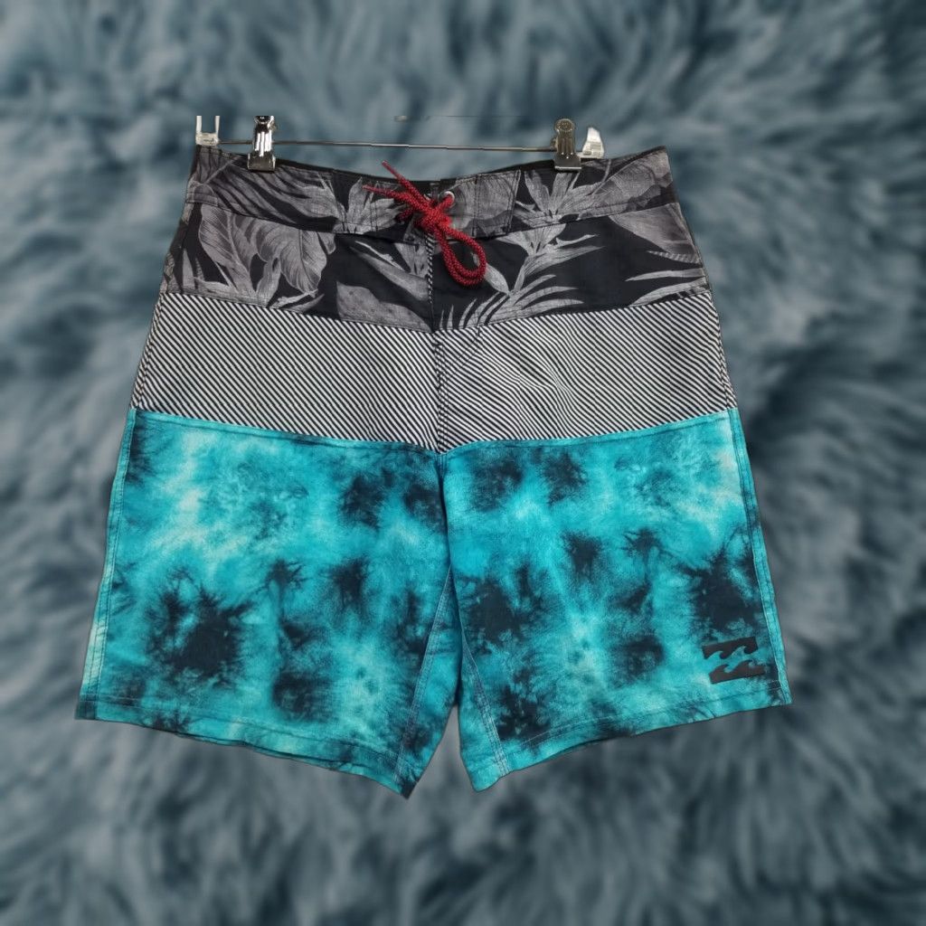 Billabong Billabong Boardshorts Men 31 Beach Surf Trunks Blue Gray Multicolor Trunks Surfing Brand 31 Mens Size US 31 - 1 Thumbnail