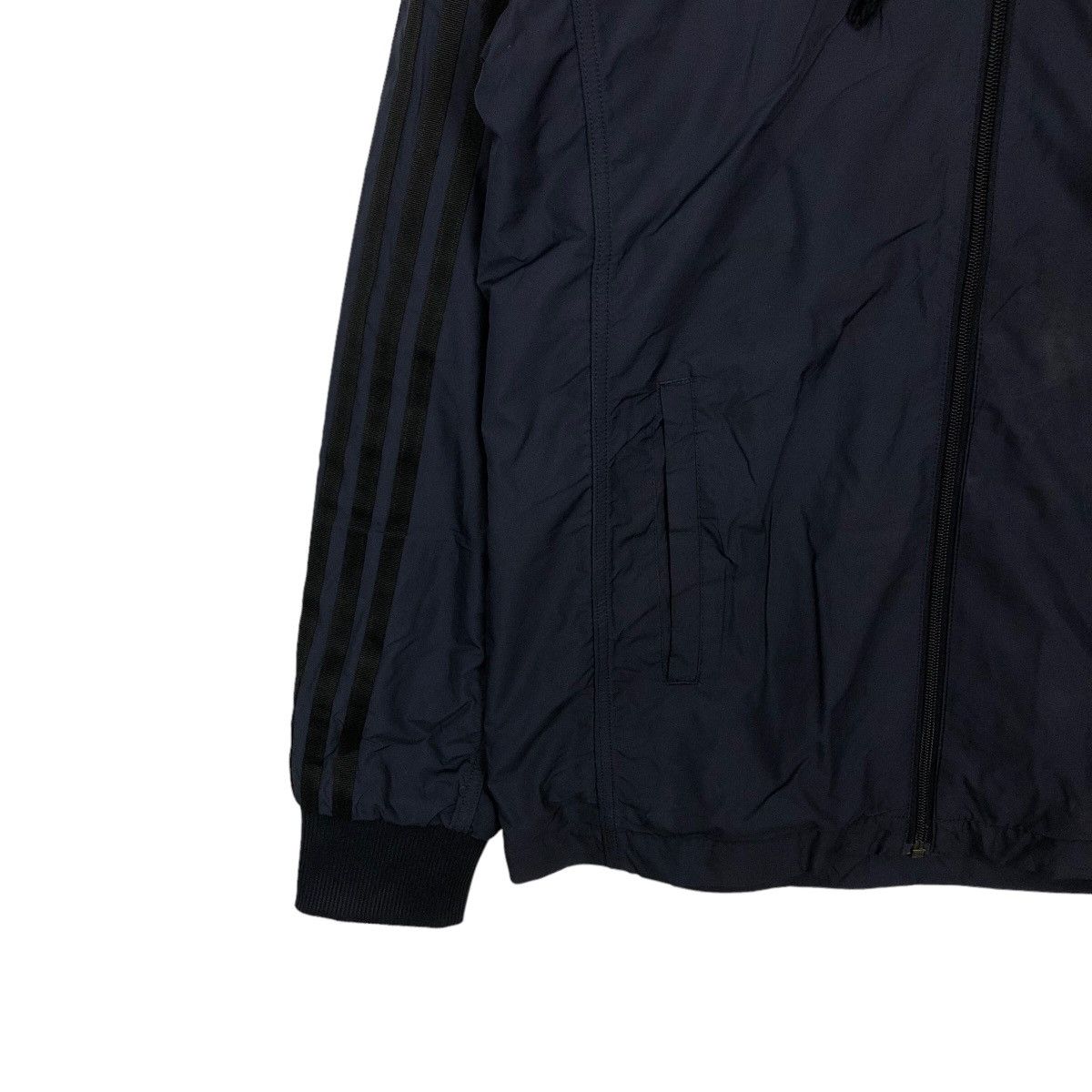Adidas 🔥VINTAGE STRIPED ADIDAS JACKET WATERPROOF Size US M / EU 48-50 / 2 - 3 Thumbnail