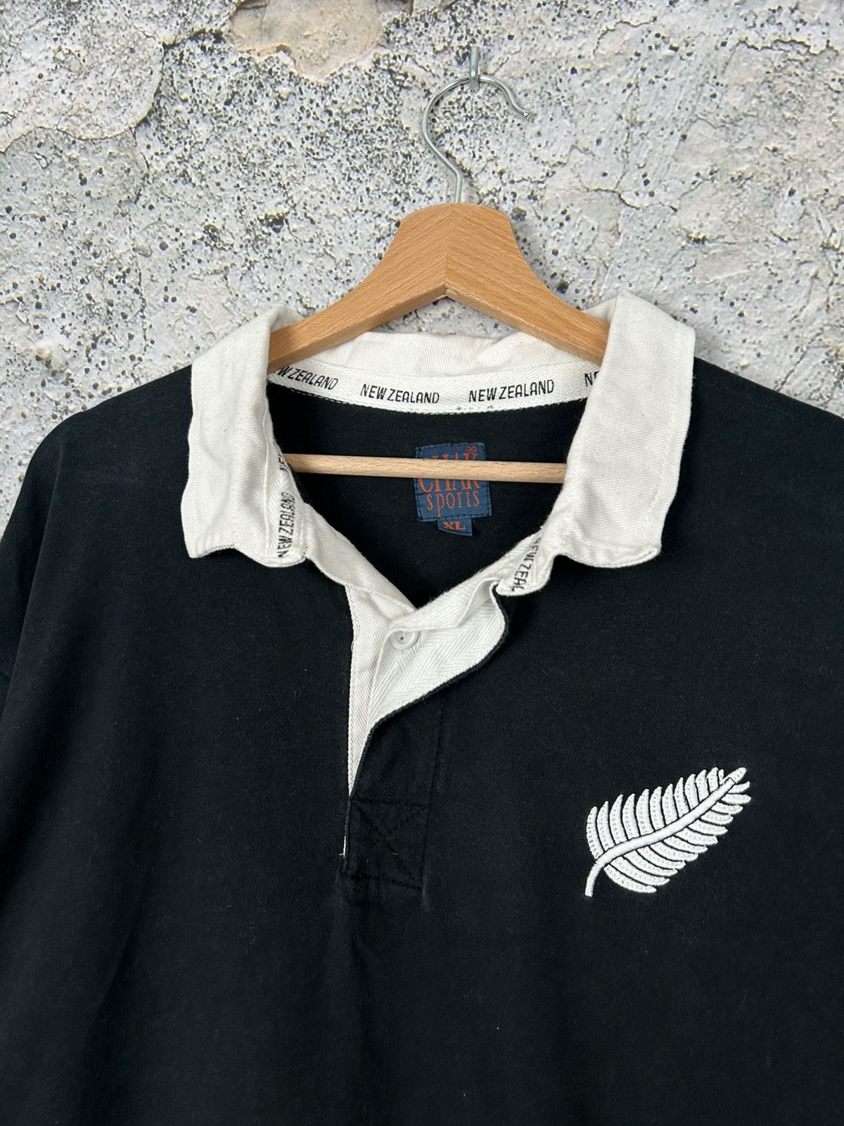 Vintage New Zealand Black Polo Longsleeve Jersey Rugby Sportswear Size US XL / EU 56 / 4 - 3 Thumbnail