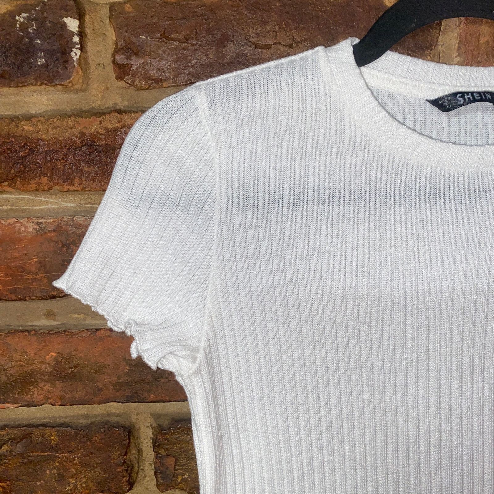 Shein SheIn White Ribbed Knit Ruffled Short Sleeve Crop Top Medium Size M / US 6-8 / IT 42-44 - 2 Thumbnail