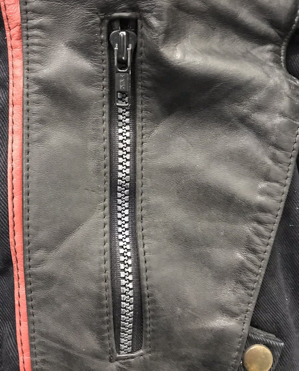 Leather Vintage Japanese Brand Leather Denim Jacket Size US L / EU 52-54 / 3 - 6 Thumbnail