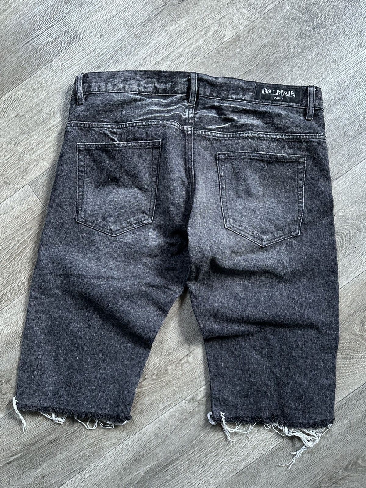 Balmain 🫧BALMAIN Paris Shorts Men’s Made in Japan Size US 32 / EU 48 - 2 Thumbnail