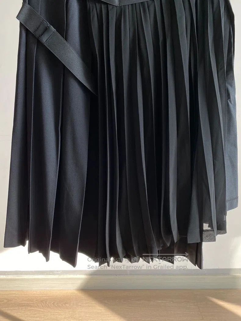 Comme des Garcons COMME des GARCONS Asymmetric Pleated Skirt. Size US 26 / EU 42 - 4 Thumbnail